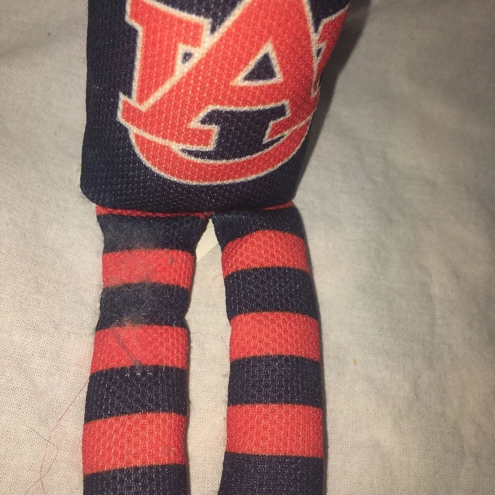 Forever Collectibles Auburn Tigers SEC Team Elves Winners Workshop (Read)
